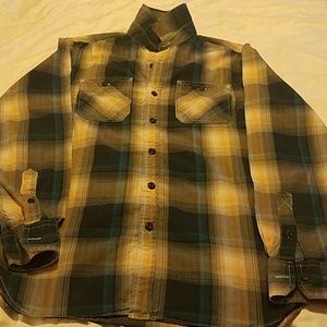 Mens plaid casual shirt.
